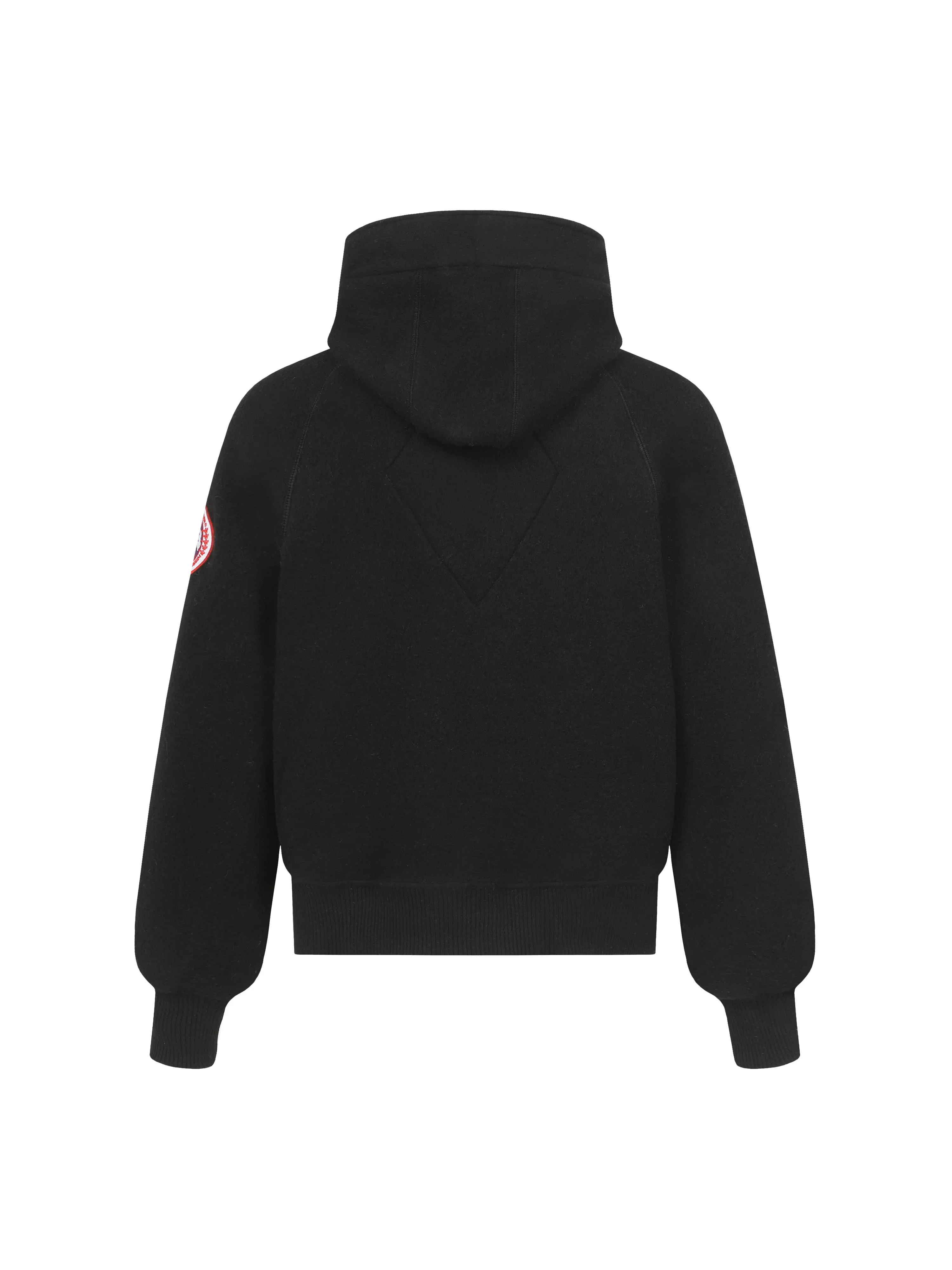 P620 Canada Goose/ Chilliwa series cashmere bomber jacket, exclusive customized wool fabric, containing 60% wool content! Super lightweight, soft and warm! The high-tech breathable space cotton liner makes the entire shape very stiff and soft, comfortable and lightweight at the same time. Breathable, soft, non-stuffy, lightweight, stylish, and non-deformable. The iconic double-stripe reflective strips are designed on the back of the collar and splicing. No detail is missed. The front placket allows you to easily cope with seasonal changes and calmly resist bad weather. High-density badges. All threaded accessories are customized. Loose fit and adjustable drawstring. Not bloated at all. Quite fashionable. It can be said to be a very unique design. This year's must-have style is for men and women. Size: S-L